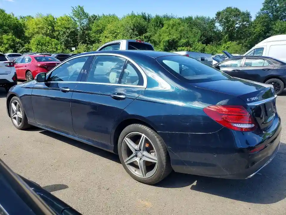 WDDZF4KB8HA121429 2017 MERCEDES-BENZ E 300 4MAT-1
