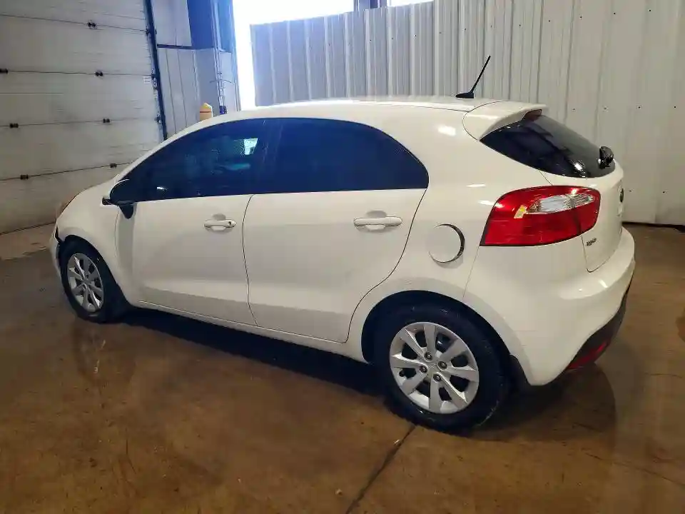 KNADM5A3XD6301080 2013 KIA RIO-1