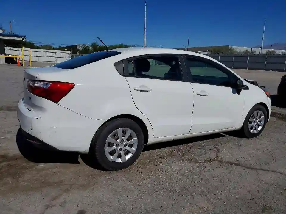 KNADM4A30D6204626 2013 KIA RIO-2