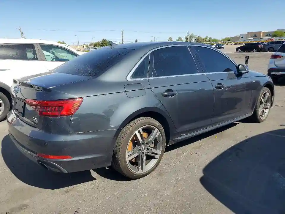 WAUENAF46HN040862 2017 AUDI A4-2