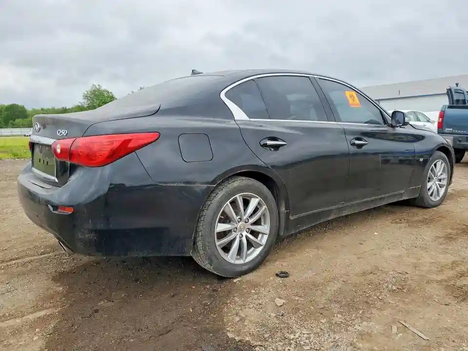 JN1BV7ARXFM392702 2015 INFINITI Q50-2