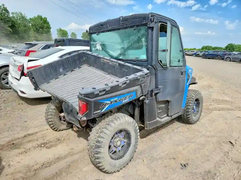 4XARTU992H7742997 2017 POLARIS SIDEBYSIDE-3