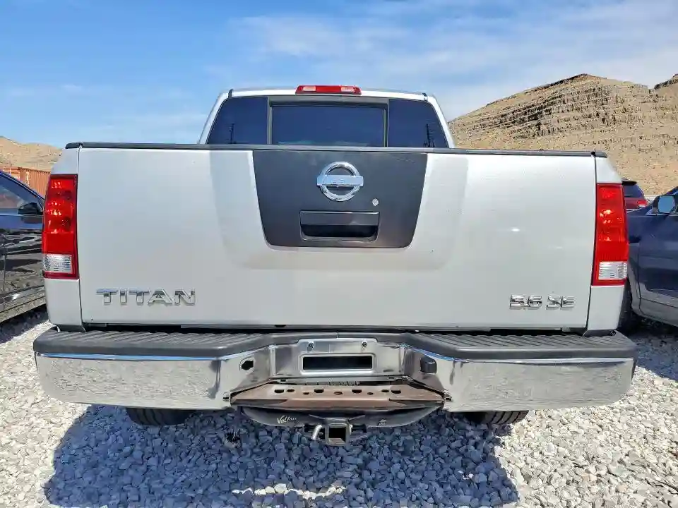 1N6AA0EK9AN306370 2010 NISSAN TITAN-5