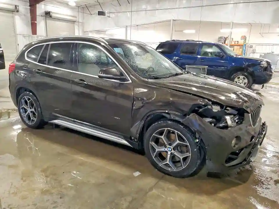 WBXHT3C3XGP883983 2016 BMW X1-3