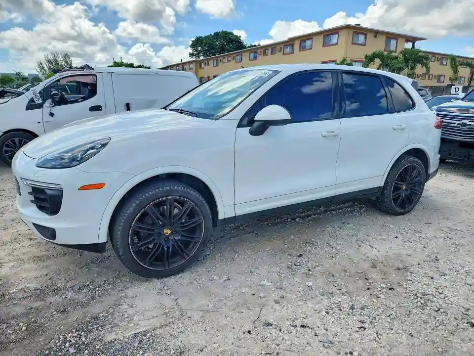 WP1AA2A2XJKA06969 2018 PORSCHE CAYENNE-0