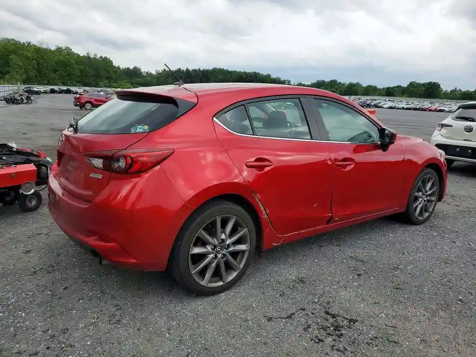 3MZBN1L3XJM197616 2018 MAZDA 3-2