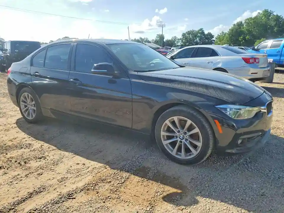 WBA8A9C54JAH14057 2018 BMW 3 SERIES-3