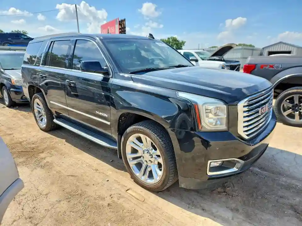 1GKS2BKC4JR318520 2018 GMC YUKON-3