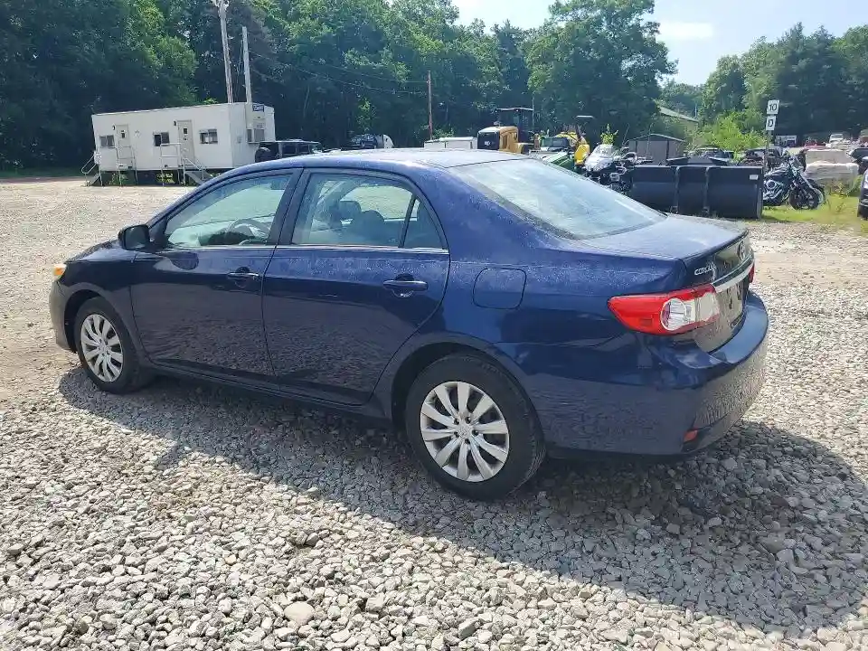 5YFBU4EE1DP202480 2013 TOYOTA COROLLA-1