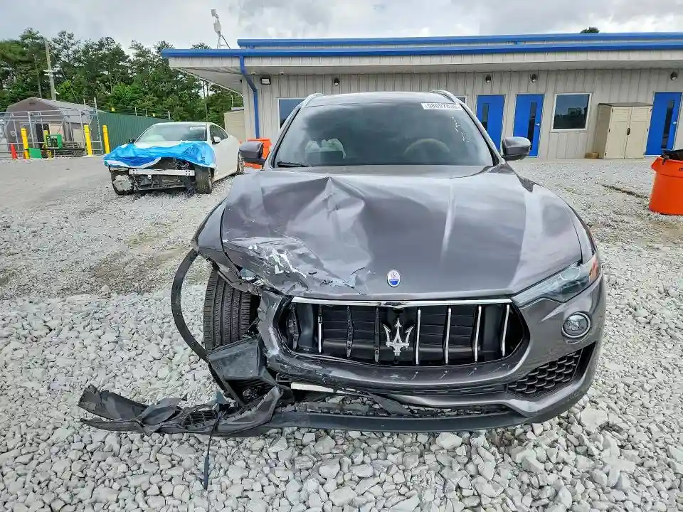 ZN661XUAXJX297241 2018 MASERATI ALL MODELS-4