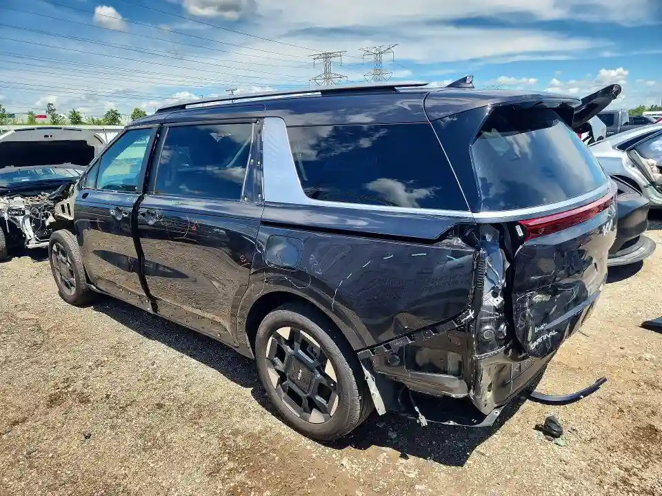 KNDNC5K39S6458735 2025 KIA CARNIVAL E-1
