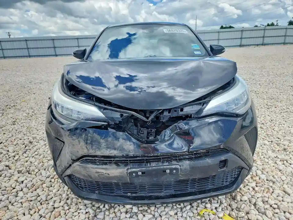 NMTKHMBX3NR147645 2022 TOYOTA C-HR-4