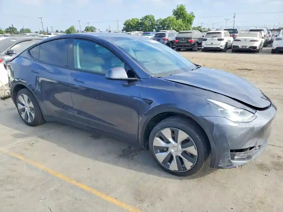 7SAYGDEE4PF789875 2023 TESLA MODEL Y-3