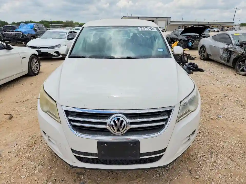 WVGBV7AX3BW510370 2011 VOLKSWAGEN TIGUAN-4
