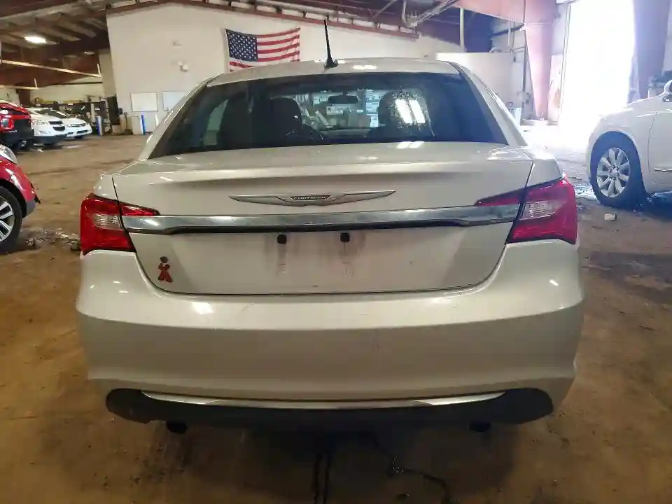 1C3CCBBG4CN150120 2012 CHRYSLER 200-5