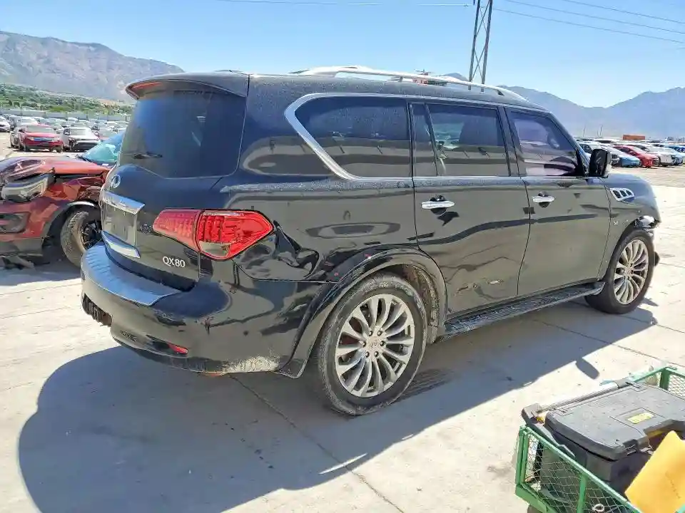 JN8AZ2NCXH9430526 2017 INFINITI QX80-2