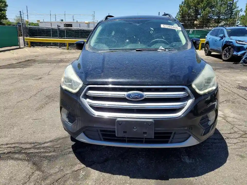 1FMCU9GD1HUC03798 2017 FORD ESCAPE-4