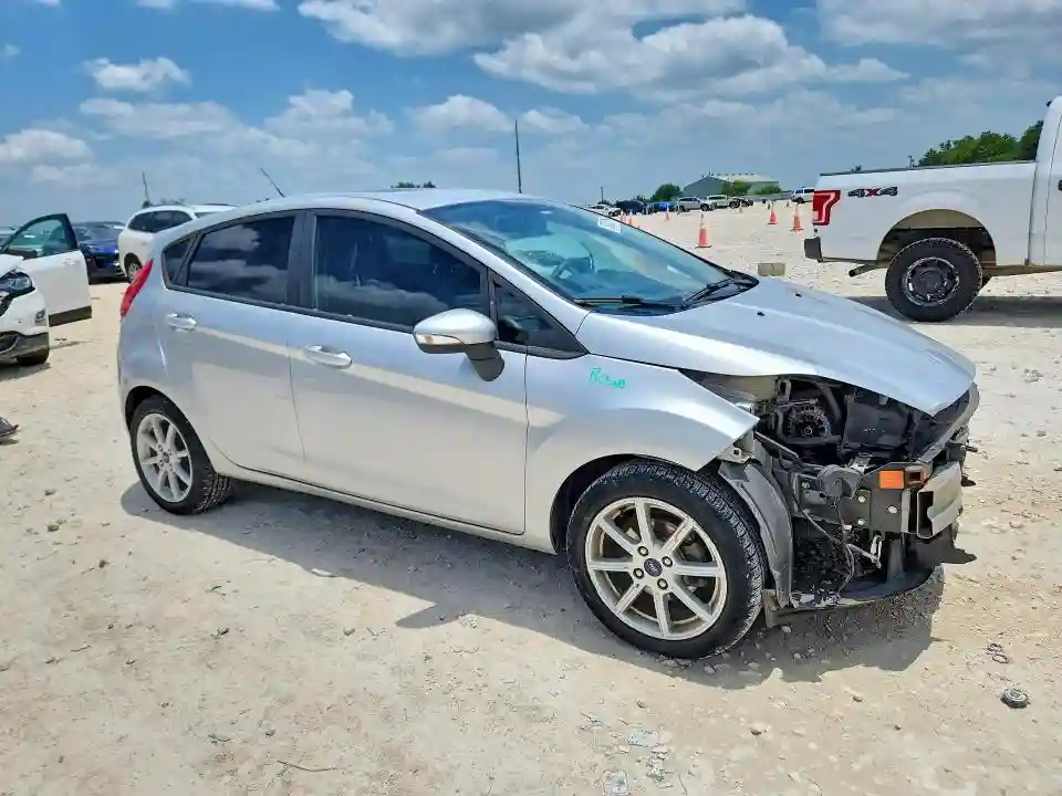 3FADP4EJ5KM147202 2019 FORD FIESTA-3