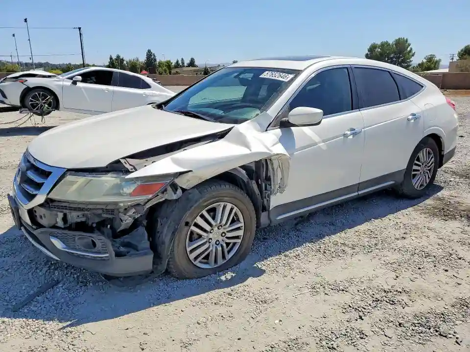 5J6TF3H34DL005390 2013 HONDA CROSSTOUR-0