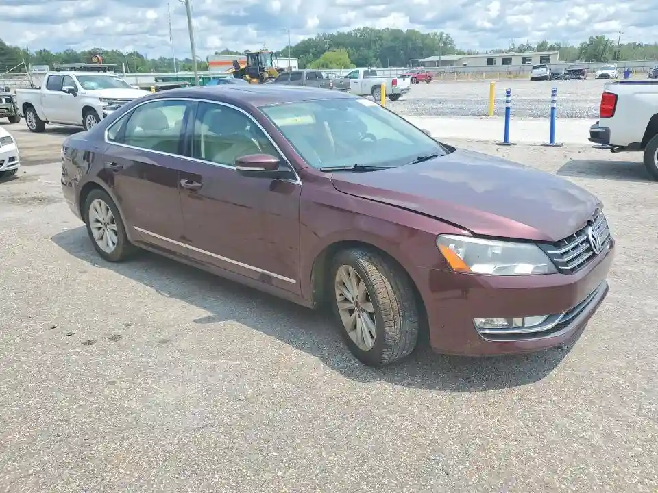 1VWCH7A31DC023246 2013 VOLKSWAGEN PASSAT-3