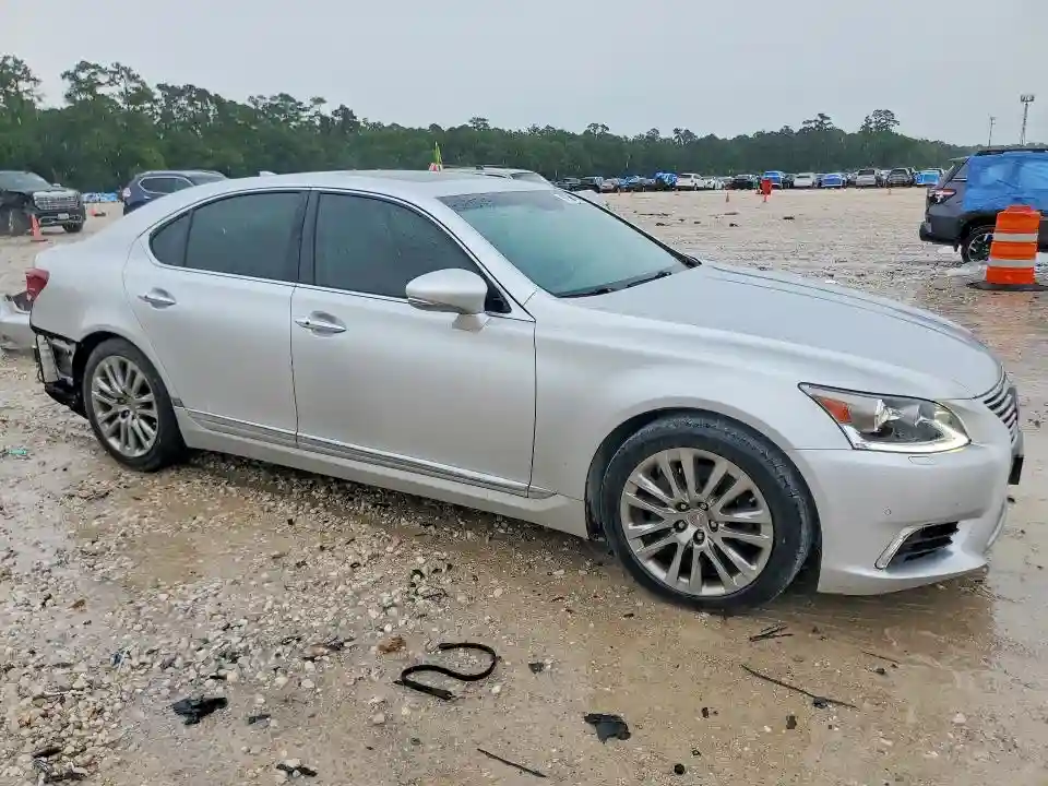 JTHBL5EF9G5142899 2016 LEXUS LS-3