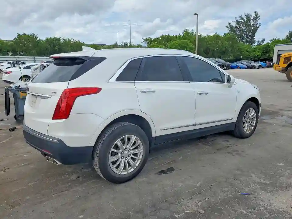 1GYKNARS7KZ173530 2019 CADILLAC XT5-2