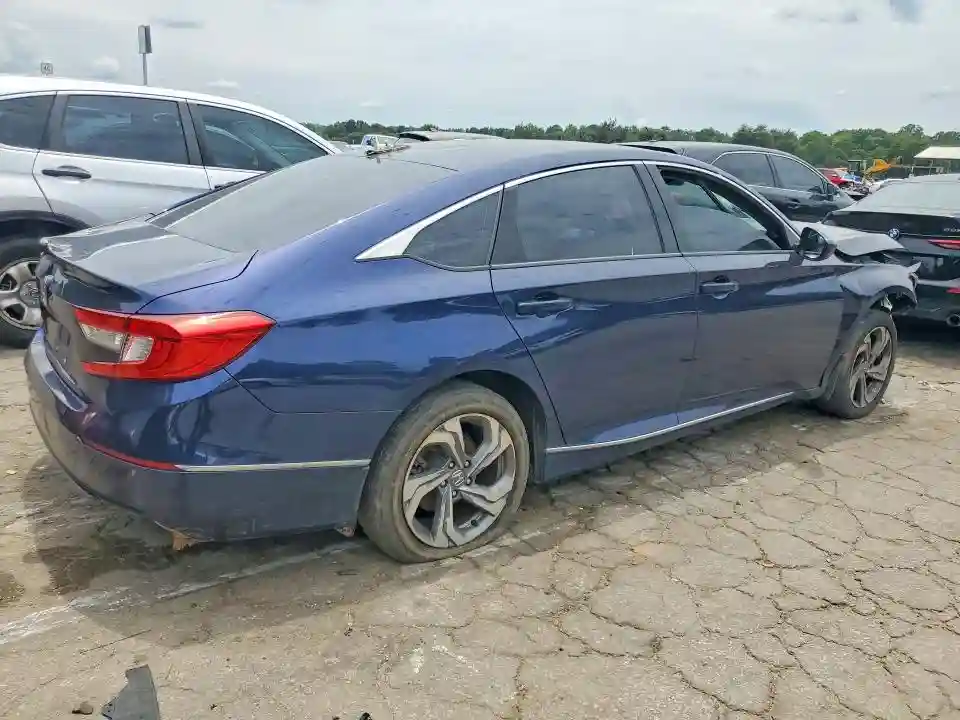 1HGCV1F48JA081521 2018 HONDA ACCORD-2