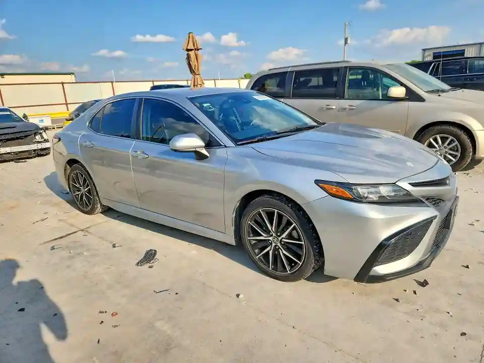 4T1G11AK5MU452988 2021 TOYOTA CAMRY-3