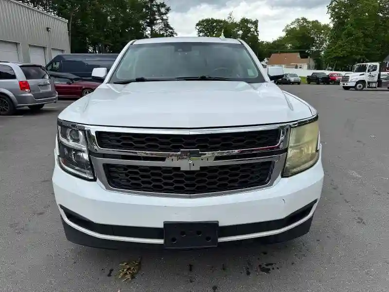 1GNSKHKC1KR273818 2019 CHEVROLET SUBURBAN-4