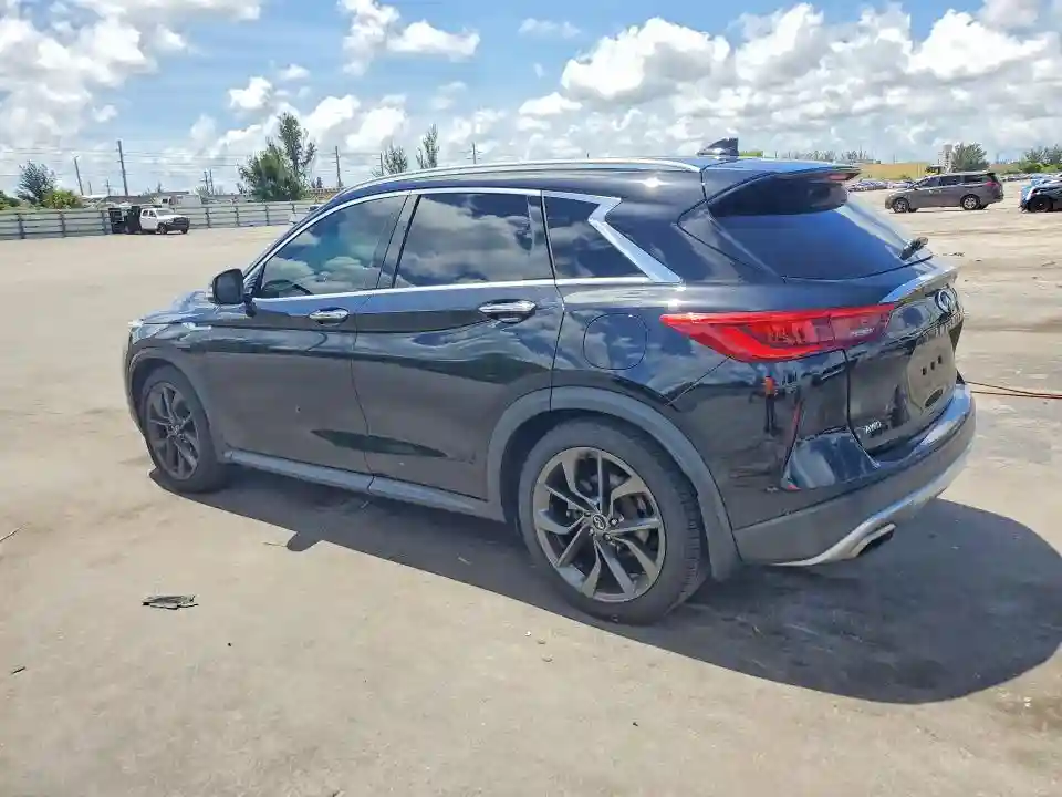 3PCAJ5M33KF135836 2019 INFINITI QX50-1