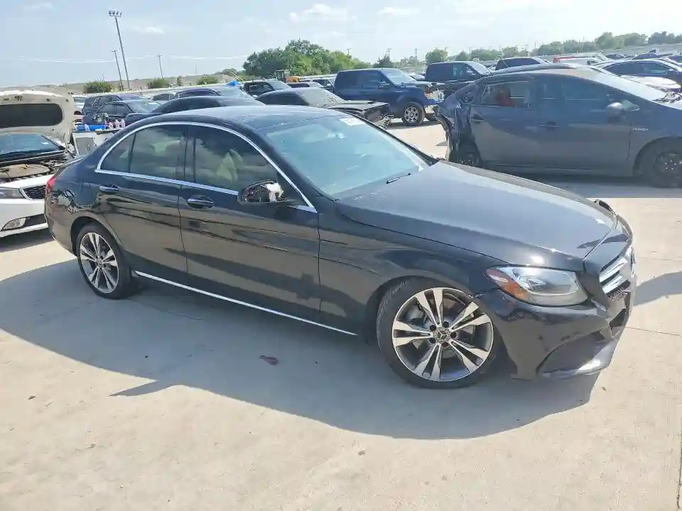 55SWF4JB4HU223525 2017 MERCEDES-BENZ C-CLASS-3