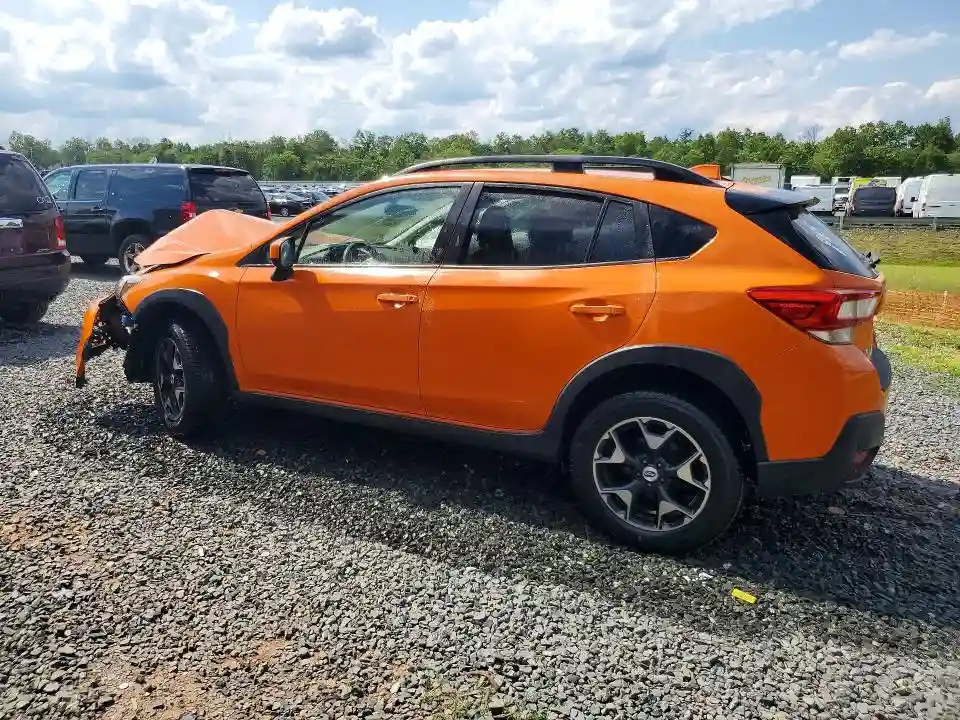 JF2GTABC0JH258073 2018 SUBARU CROSSTREK-1