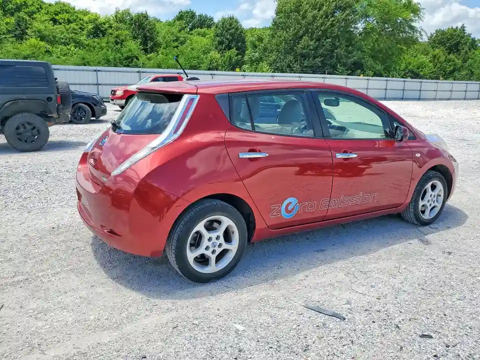 JN1AZ0CP0BT007411 2011 NISSAN LEAF-2