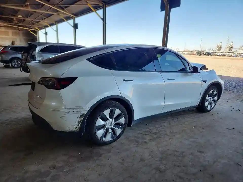 7SAYGAEE1NF552143 2022 TESLA MODEL Y-2