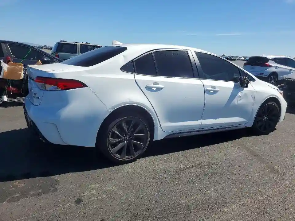 JTDBCMFE9R3049851 2024 TOYOTA COROLLA-2