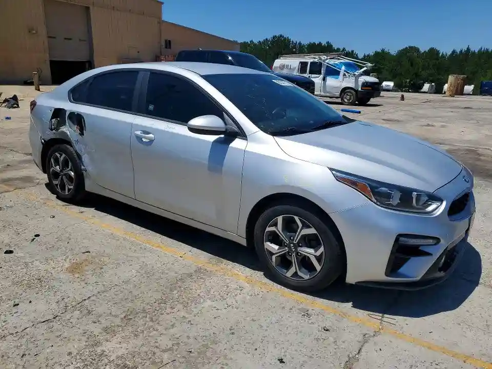 3KPF24AD6KE059500 2019 KIA FORTE LXS-3
