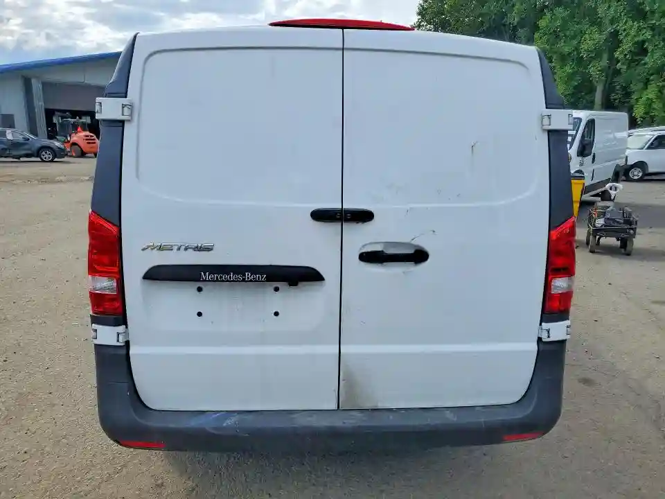 WD3PG3EA8J3419513 2018 MERCEDES-BENZ METRIS 447-5