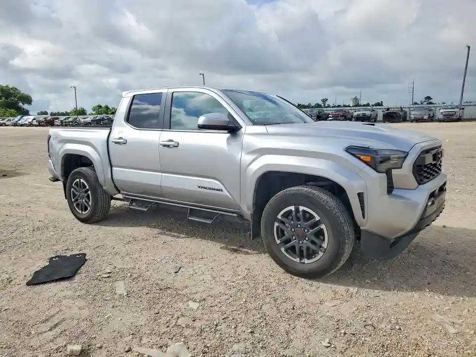 3TMKB5FN0RM020424 2024 TOYOTA TACOMA-3