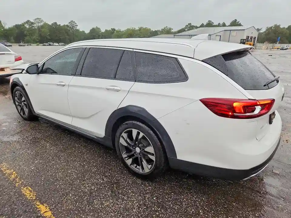 W04GT8SX7K1023362 2019 BUICK REGAL-1