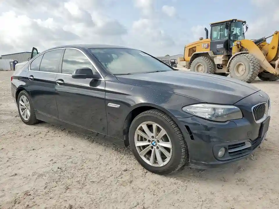 WBA5A7C53GG147088 2016 BMW 5 SERIES-3