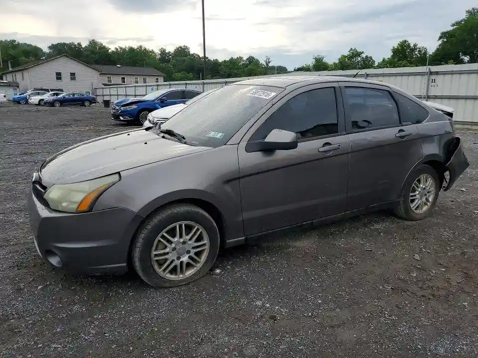 1FAHP3GN7AW284992 2010 FORD FOCUS-0