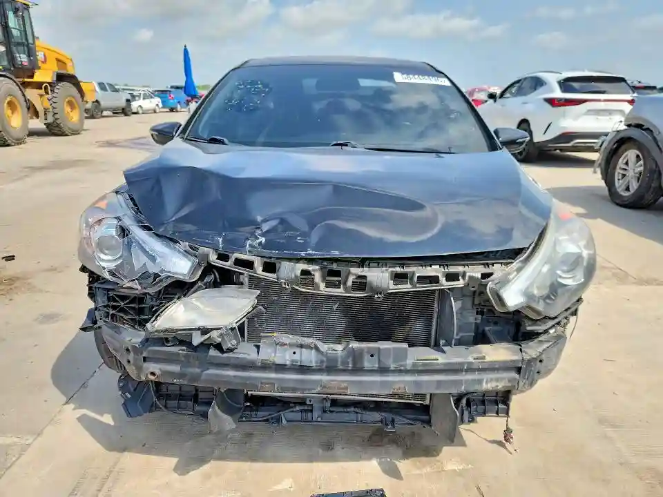 KNAFX4A85G5506239 2016 KIA FORTE-4