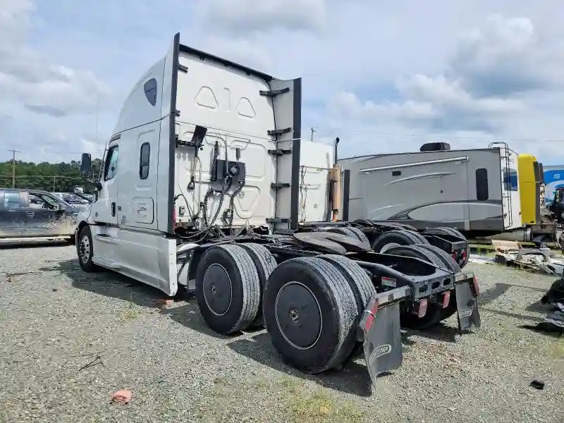 3AKJHHDR8PSUB2494 2023 FREIGHTLINER ALL OTHER-2