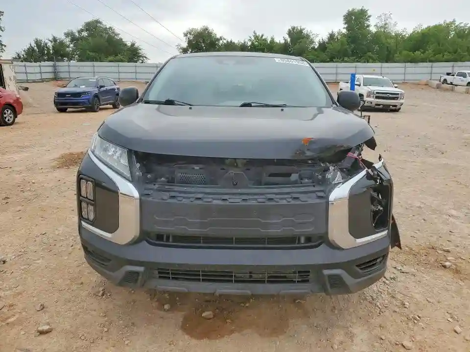 JA4ARUAU7MU007460 2021 MITSUBISHI OUTLANDER-4