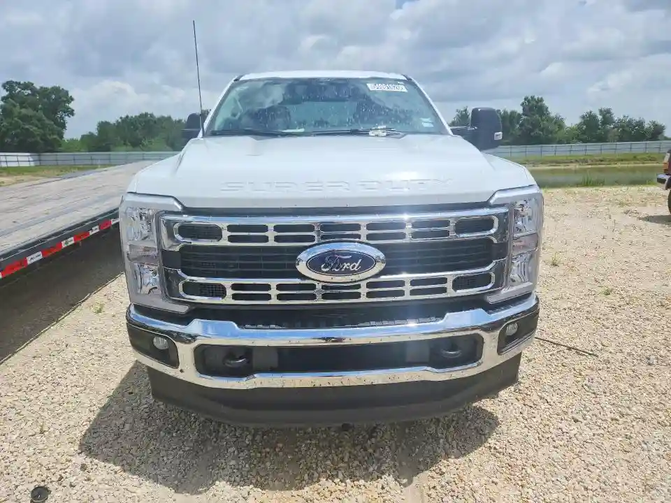 1FT8W3BT6SED72720 2025 FORD F350-4