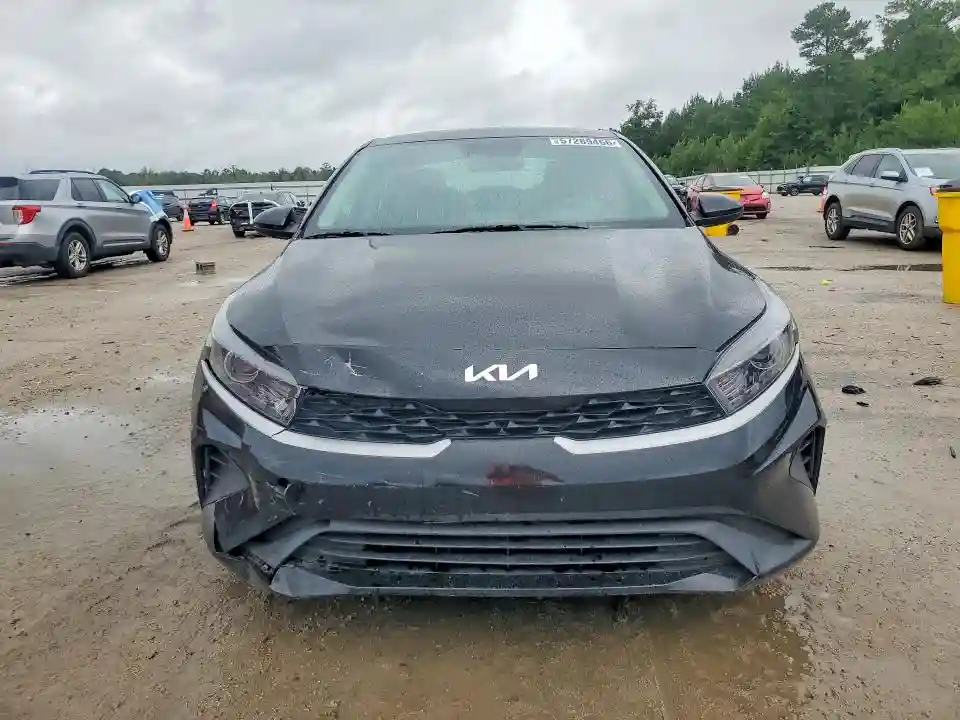 3KPF24AD8RE805682 2024 KIA FORTE LXS-4