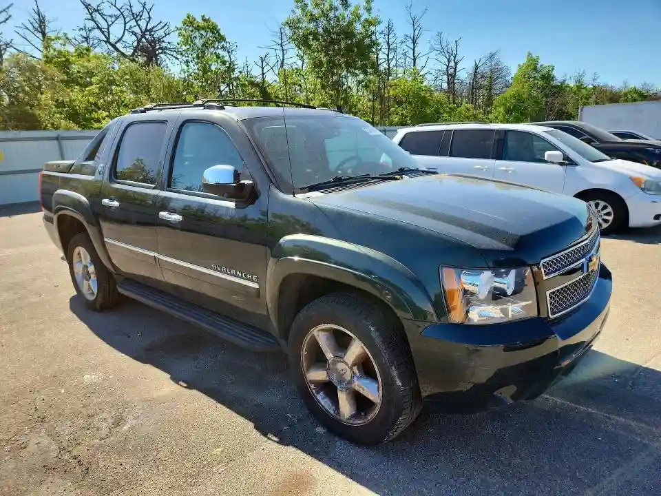 3GNTKGE78DG207086 2013 CHEVROLET AVALANCHE-3