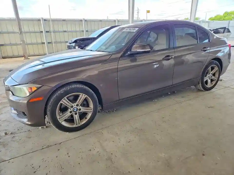 WBA3B3C56EJ980820 2014 BMW 3 SERIES-0