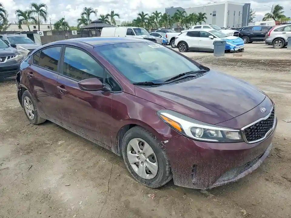 3KPFK4A71JE196692 2018 KIA FORTE-3