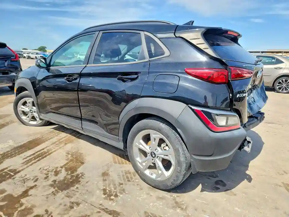 KM8K62AB9NU881764 2022 HYUNDAI KONA-1